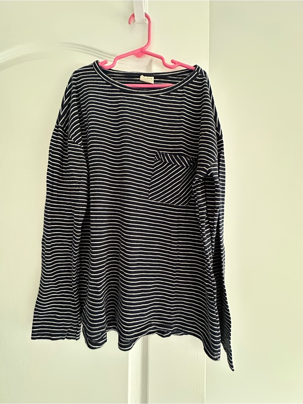Striped Long-Sleeve Pocket Tee - Black & White